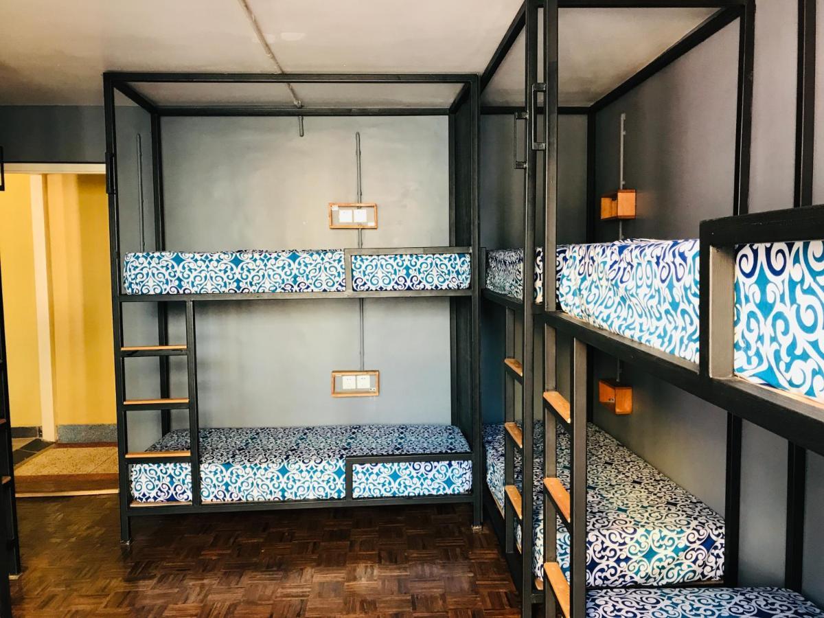 Alobar1000 Hostel 카트만두 외부 사진